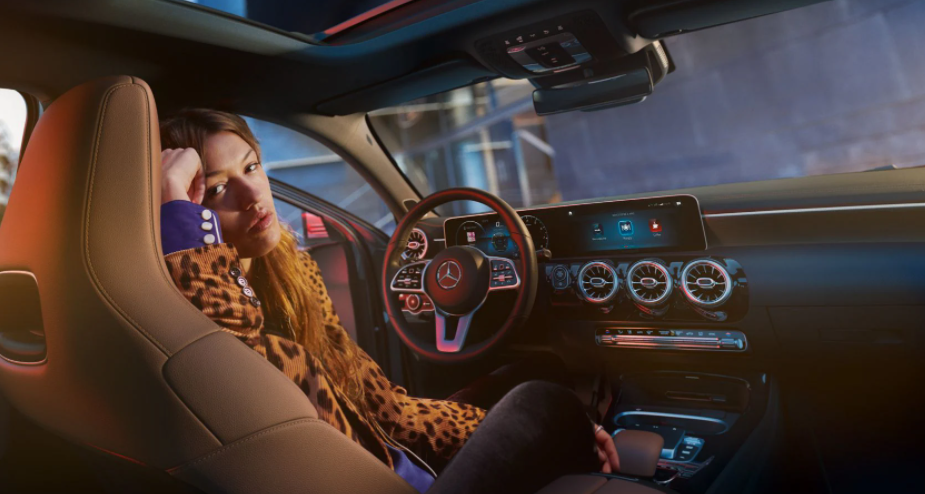 Mercedes A Serisi 2022 Direksiyon Multimedya Ekrani