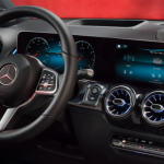 Mercedes Yeni Glb Led Farlar 2022 Model Direksiyon Dijital Kokpit