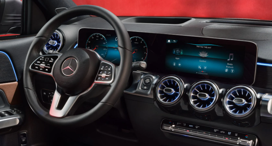 Mercedes Yeni Glb Led Farlar 2022 Model Direksiyon Dijital Kokpit